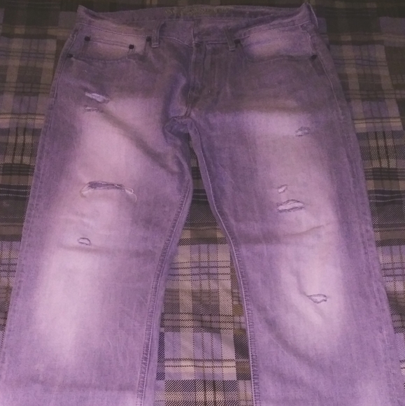 COPY - American Eagle Jeans - Picture 2 of 12